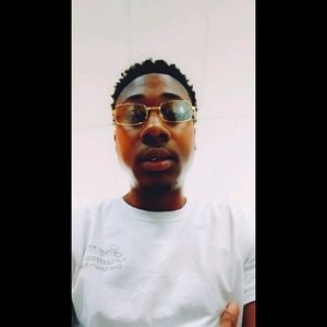 Meet your Posher, Deveron